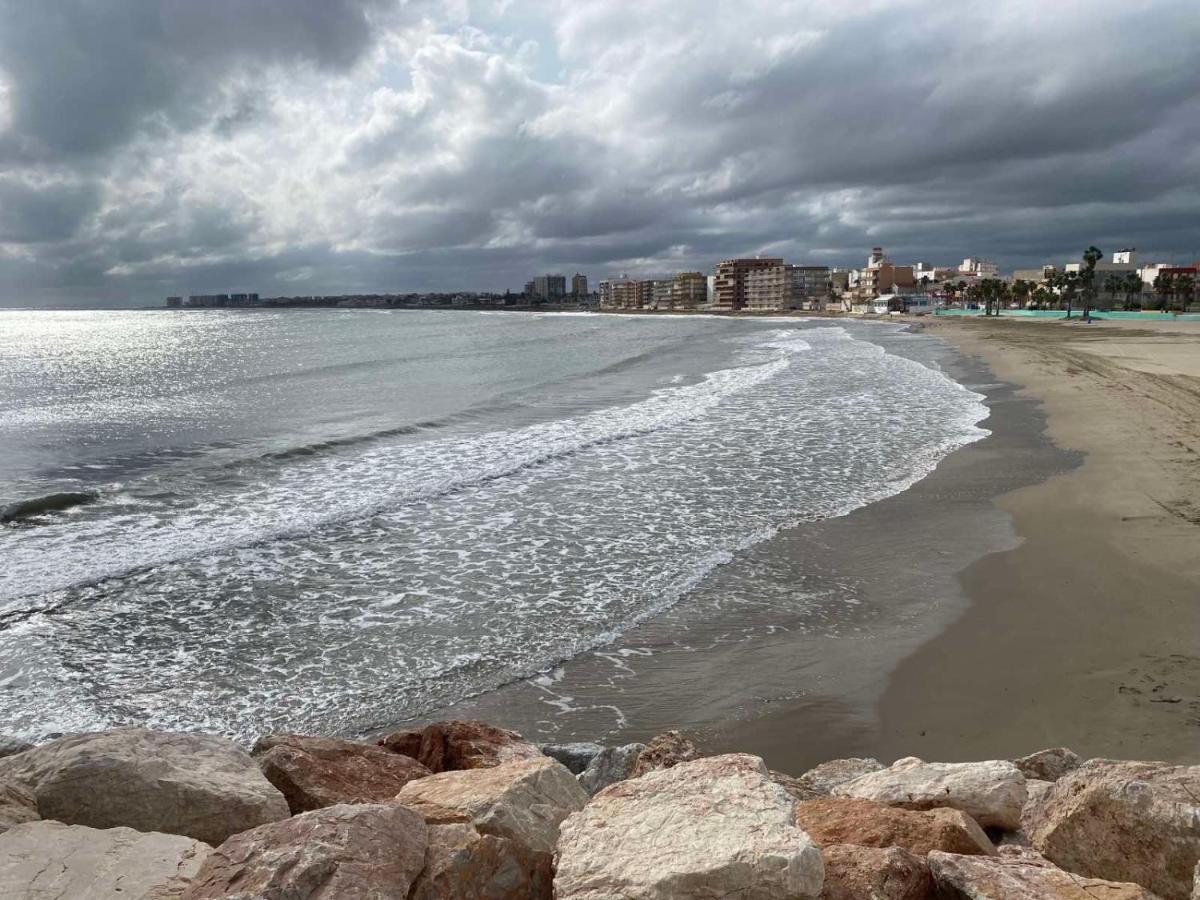 Nice And New Furnished Apartments In Torrevieja Centre Екстериор снимка