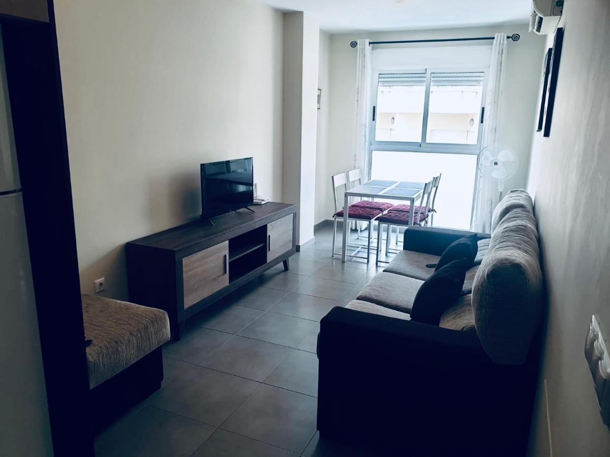 Nice And New Furnished Apartments In Torrevieja Centre Екстериор снимка