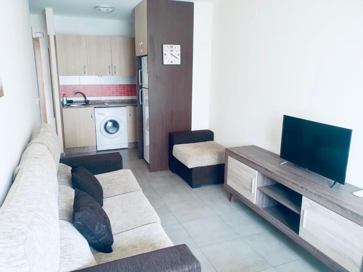 Nice And New Furnished Apartments In Torrevieja Centre Екстериор снимка